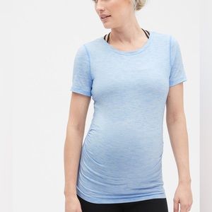 Gap Fit Maternity workout tee size XL